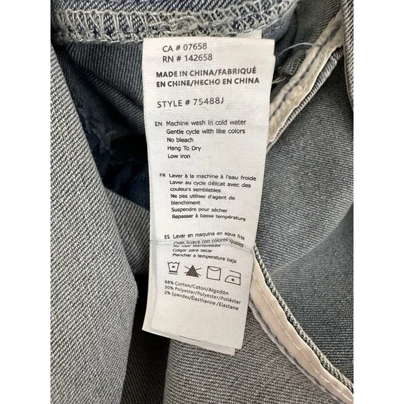 Charlotte Russe Denim Jumper NWT Sleeveless Lightwash Catsuit Jumpsuit Size M - Picture 12 of 13